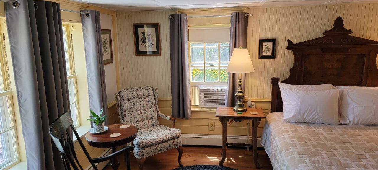 Hawks House Inn Walpole Exterior photo