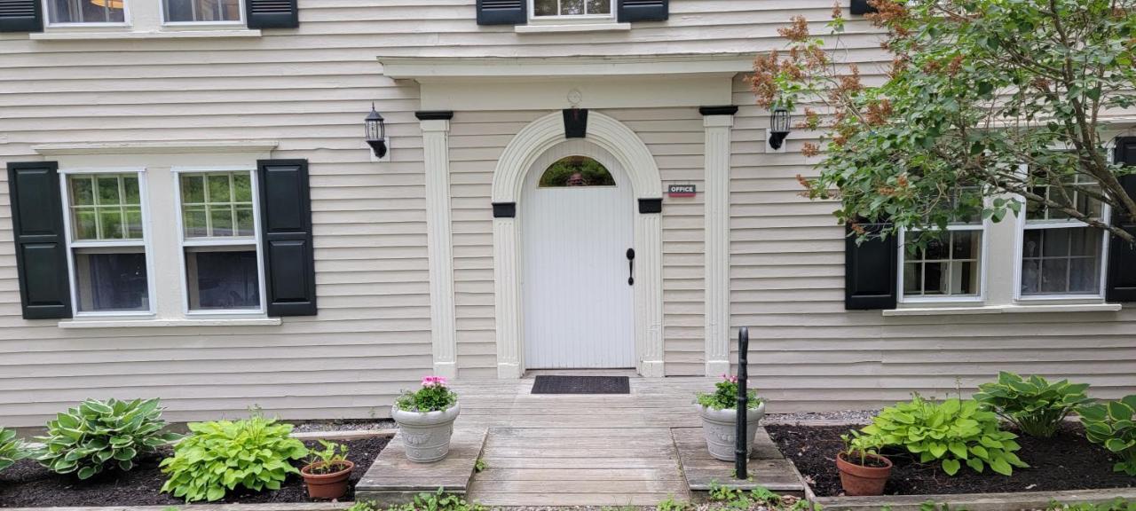 Hawks House Inn Walpole Exterior photo