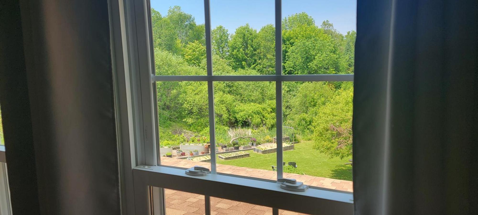 Hawks House Inn Walpole Room photo